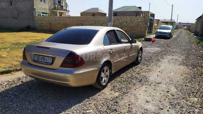 Mercedes E 200 2003, 300,000 km - 2.2 l - Bakı