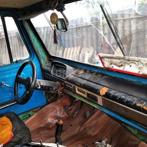 LuAz  1986, 100,000 km - 1.2 l - İsmayıllı