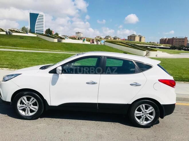 Hyundai ix35 2013, 116,732 km - 2.0 л - Bakı