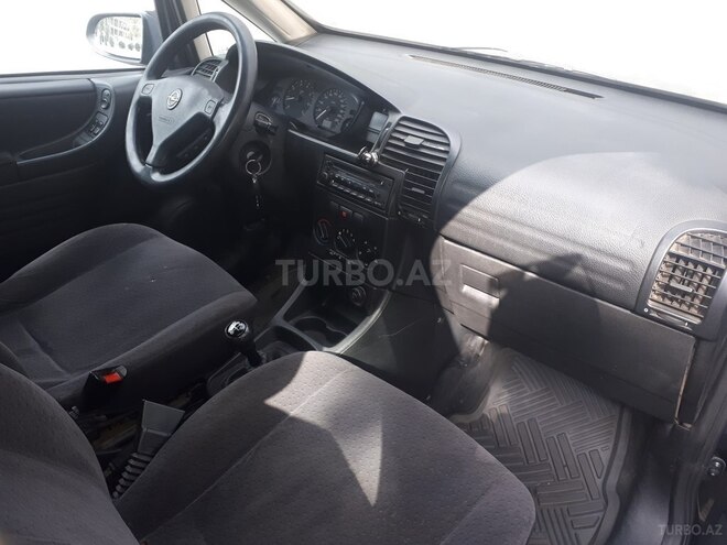 Opel Zafira 2001, 313,000 km - 1.8 л - Xırdalan