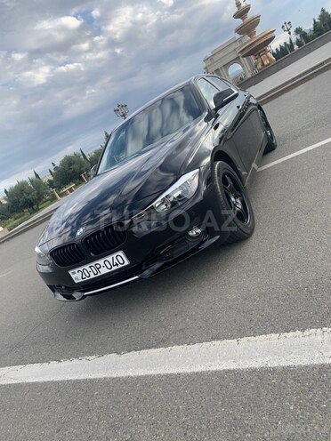 BMW 320 2014, 135,000 km - 2.0 л - Gəncə