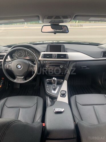 BMW 320 2014, 135,000 km - 2.0 л - Gəncə