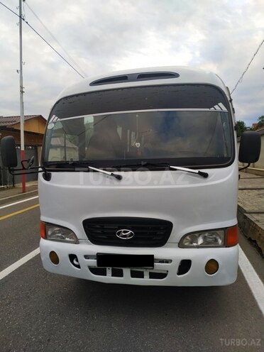 Hyundai County 2007, 563,000 km - 3.9 l - Quba