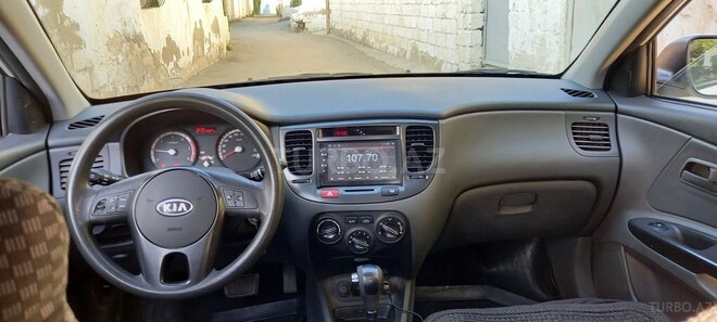 Kia Rio 2009, 141,800 km - 1.5 l - Bakı