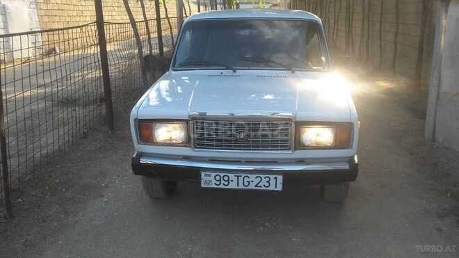 LADA (VAZ) 2107 1992, 180,000 km - 1.5 l - Salyan