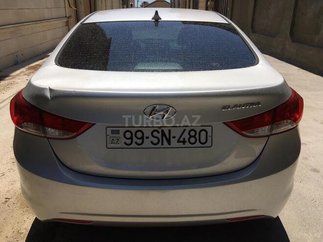 Hyundai Elantra 2011, 174,000 km - 1.8 l - Bakı