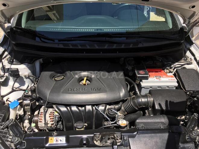 Hyundai Elantra 2011, 174,000 km - 1.8 l - Bakı