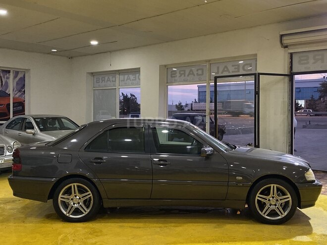 Mercedes C 180 1997, 325,000 km - 1.8 л - Sumqayıt