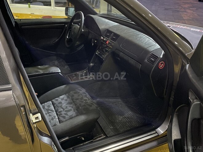 Mercedes C 180 1997, 325,000 km - 1.8 л - Sumqayıt