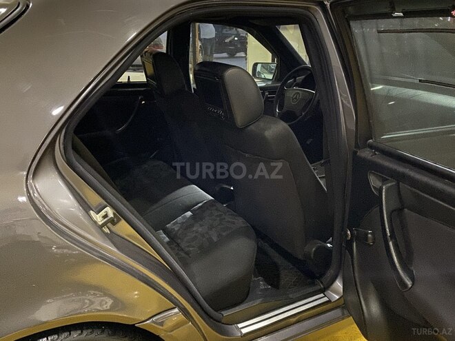 Mercedes C 180 1997, 325,000 km - 1.8 л - Sumqayıt