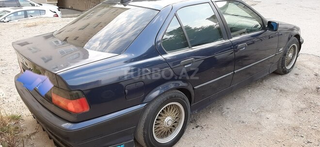BMW 320 1996, 313,000 km - 2.0 l - Bakı
