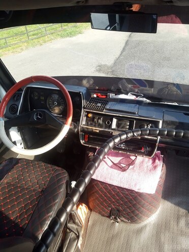 Mercedes 410 D 1992, 523,845 km - 2.9 l - Qax