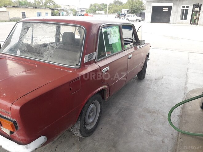 LADA (VAZ) 21011 1975, 248,404 km - 1.5 л - Saatlı
