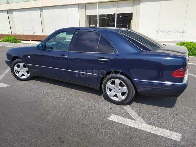 Mercedes E 220 1998, 324,000 km - 2.2 l - Bakı