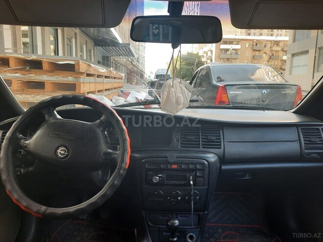 Opel Vectra 1997, 390,000 km - 1.8 l - Bakı