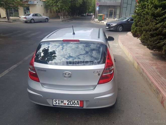 Hyundai i30 2008, 132,000 km - 1.4 л - Bakı