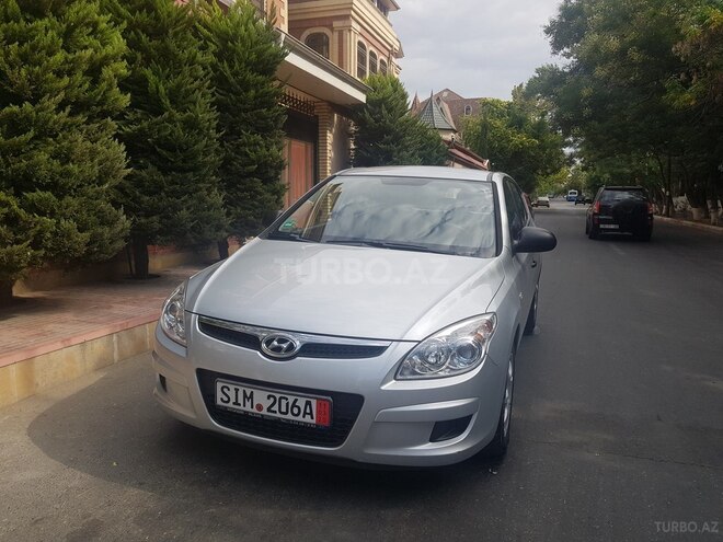 Hyundai i30 2008, 132,000 km - 1.4 л - Bakı
