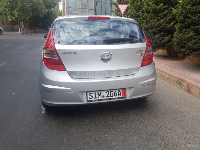 Hyundai i30 2008, 132,000 km - 1.4 л - Bakı