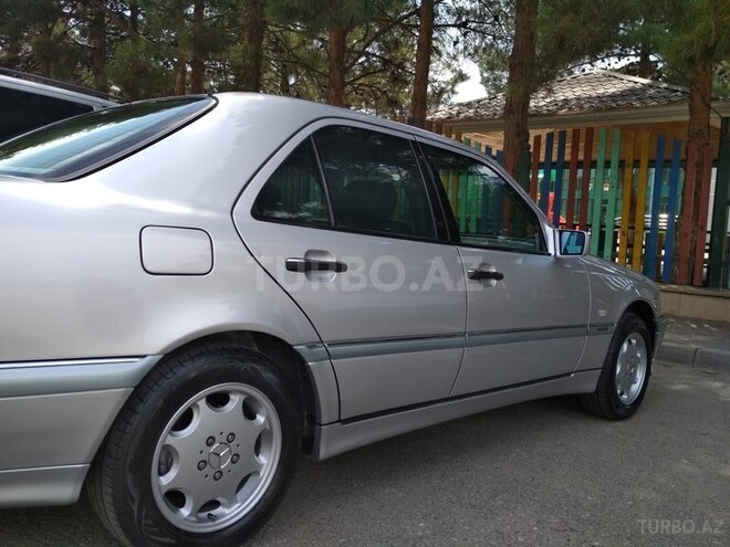 Mercedes C 180 1999, 227,500 km - 1.8 l - Bakı