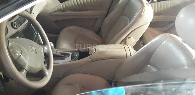 Mercedes E 240 2005, 277,000 km - 2.6 l - Ağcabədi