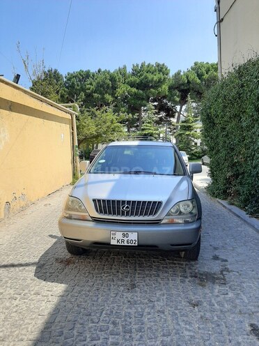 Lexus RX 300 1999, 133,000 km - 3.0 l - Bakı