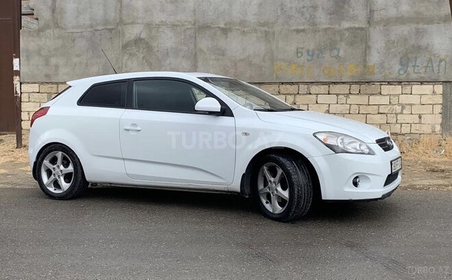 Kia Ceed 2008, 242,000 km - 1.6 л - Xırdalan