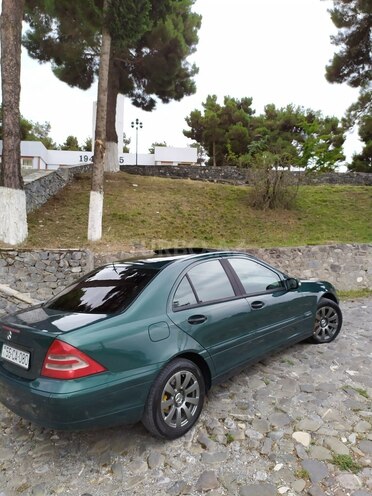 Mercedes C 200 2001, 334,291 km - 2.0 l - Şəki
