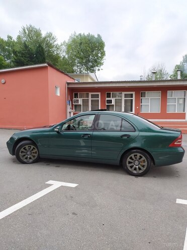 Mercedes C 200 2001, 334,291 km - 2.0 l - Şəki