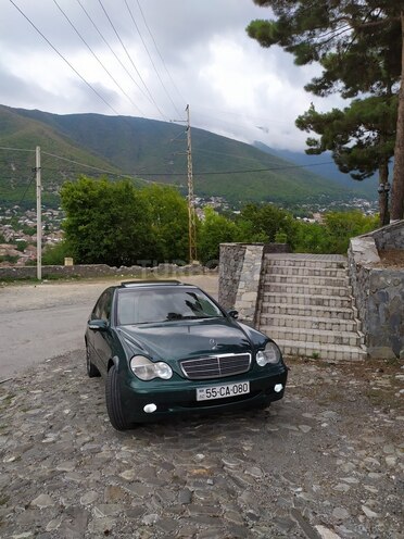 Mercedes C 200 2001, 334,291 km - 2.0 l - Şəki