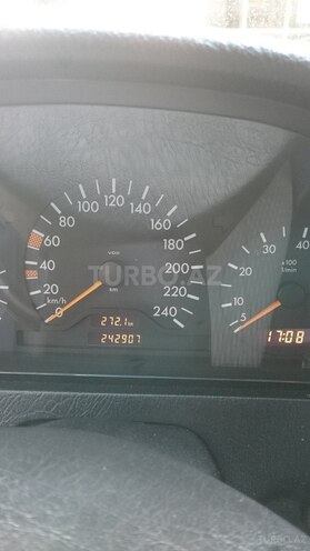 Mercedes C 180 1998, 243,000 km - 1.8 l - Bakı