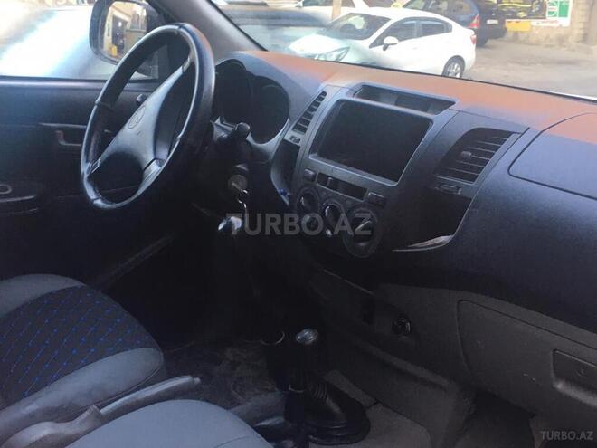 Toyota Hilux 2011, 192,000 km - 2.7 l - Bakı
