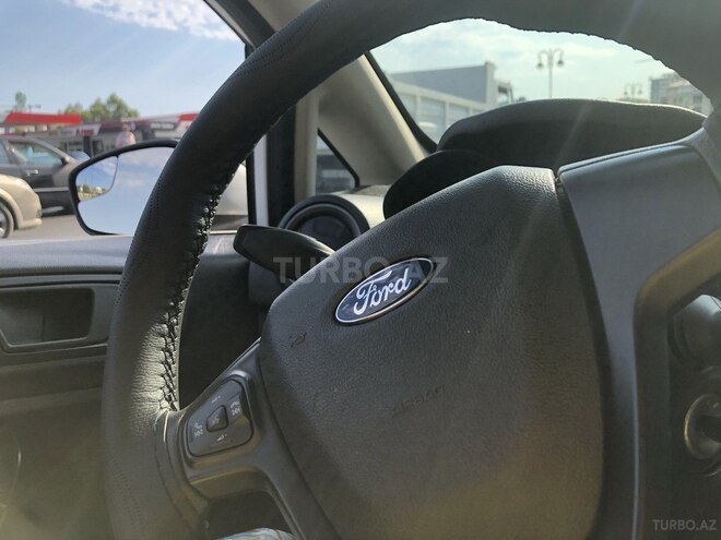 Ford Fiesta 2016, 45,000 km - 1.6 l - Bakı