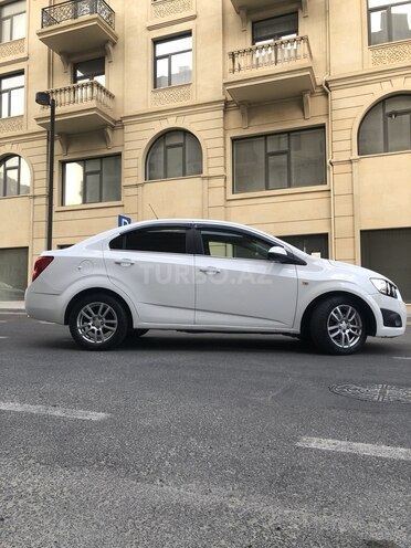 Chevrolet Aveo 2011, 90,000 km - 1.6 л - Bakı