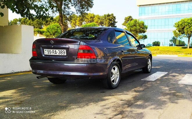 Opel Vectra 1997, 315,000 km - 2.0 l - Bakı