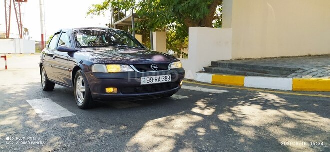 Opel Vectra 1997, 315,000 km - 2.0 l - Bakı