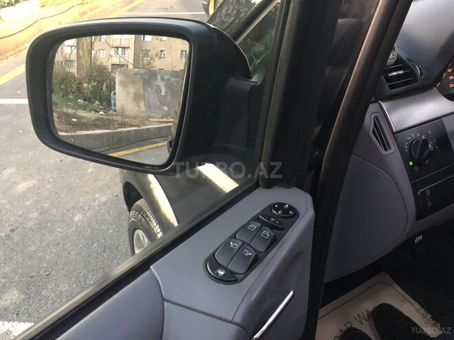 Mercedes Viano 2009, 234,000 km - 2.2 л - Bakı
