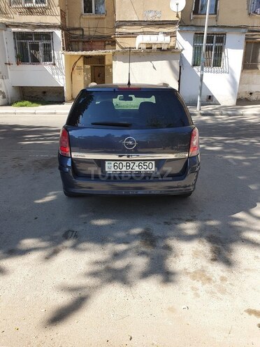 Opel Astra 2009, 132,000 km - 1.4 l - Bakı