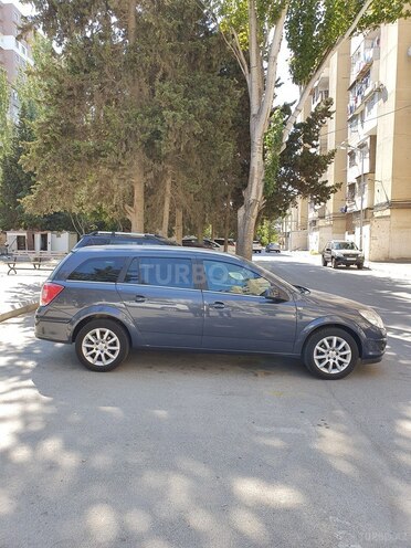 Opel Astra 2009, 132,000 km - 1.4 l - Bakı