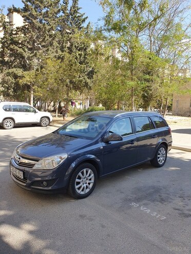 Opel Astra 2009, 132,000 km - 1.4 l - Bakı