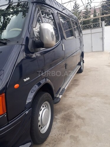 Ford Transit 1995, 200,000 km - 2.0 l - Salyan