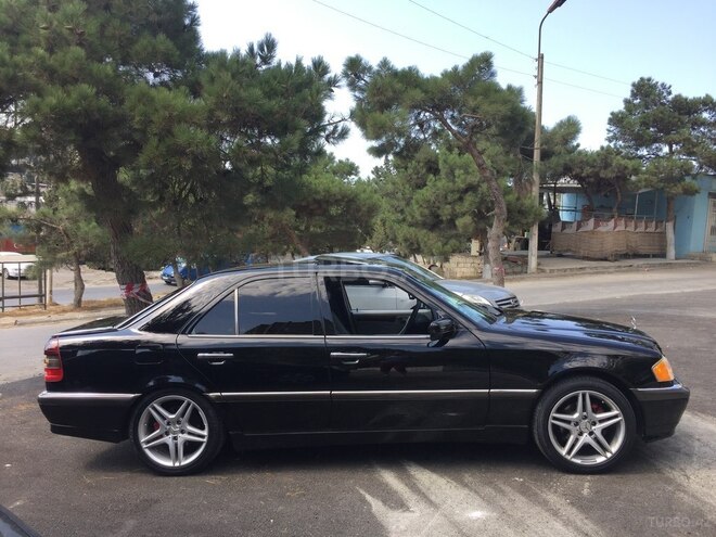Mercedes C 230 1999, 276,243 km - 2.3 l - Bakı