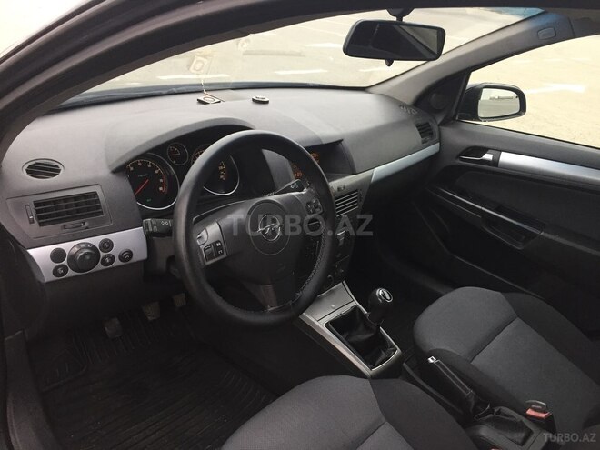 Opel Astra 2005, 203,420 km - 1.8 l - Gəncə