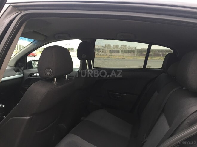 Opel Astra 2005, 203,420 km - 1.8 l - Gəncə