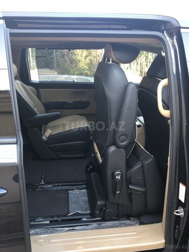 Kia Carnival 2015, 45,000 km - 3.3 l - Bakı