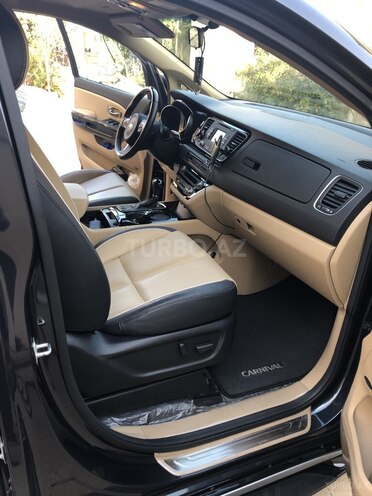 Kia Carnival 2015, 45,000 km - 3.3 l - Bakı
