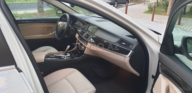 BMW 528 2012, 136,000 km - 2.0 л - Bakı