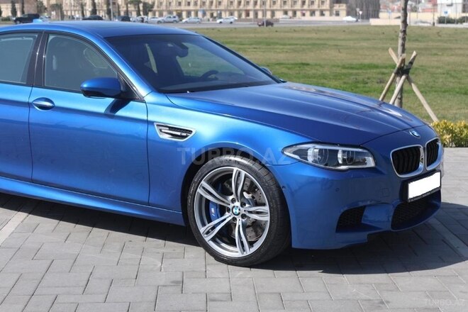 BMW M5 2014, 30,000 km - 4.4 l - Bakı