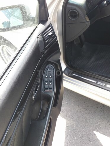 BMW 530 2003, 250,000 km - 3.0 l - Bakı