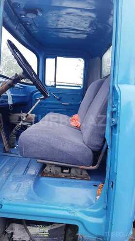 ZIL 431412 1987, 200,000 km - 6.0 л - Salyan