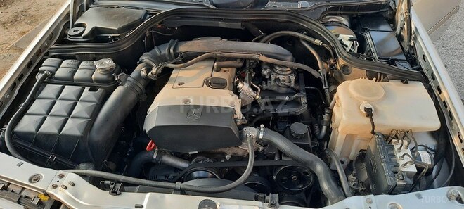 Mercedes C 200 2000, 260,000 km - 2.0 l - Bakı